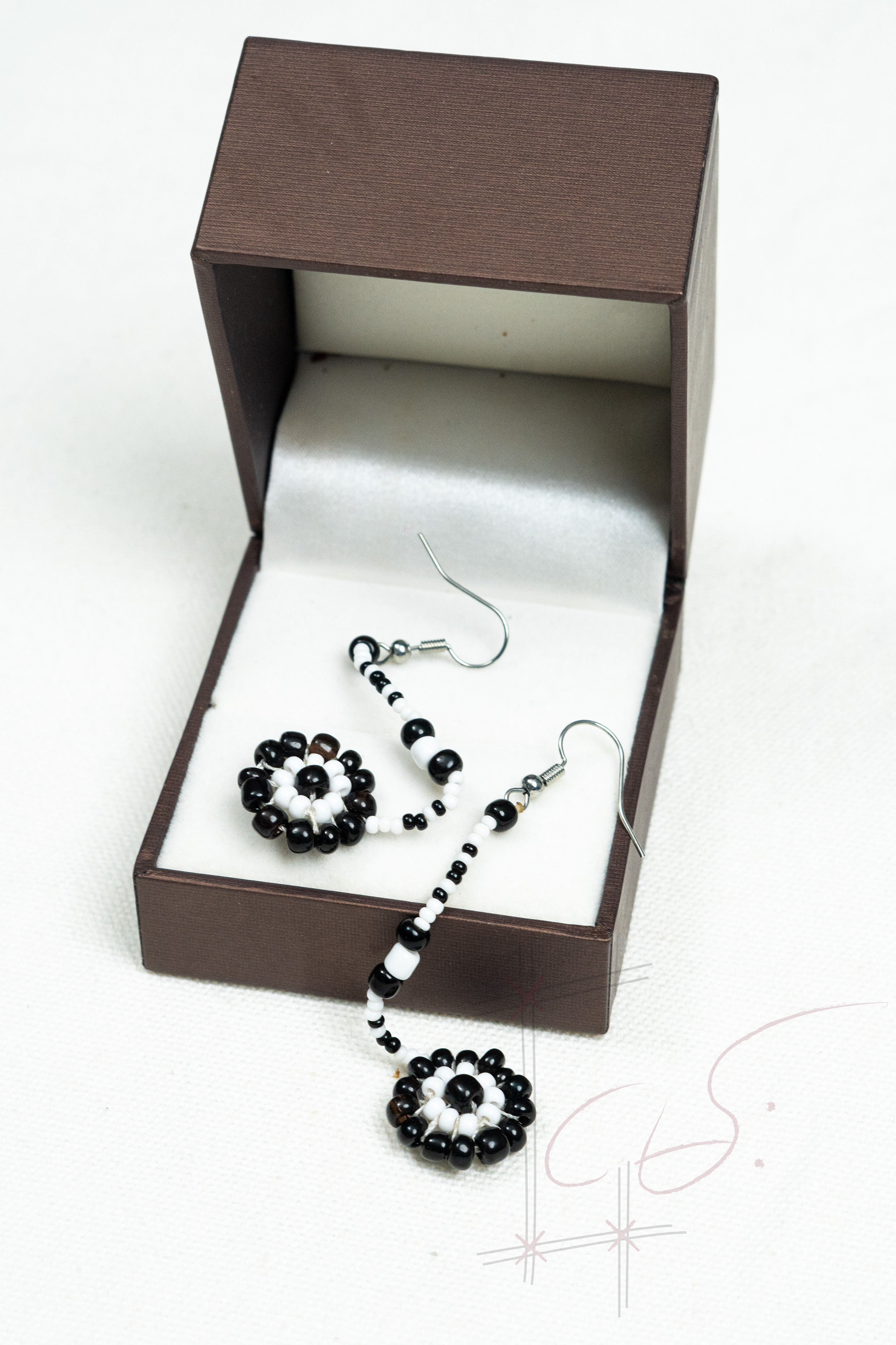 Fairy Flower Black & Green Fashion