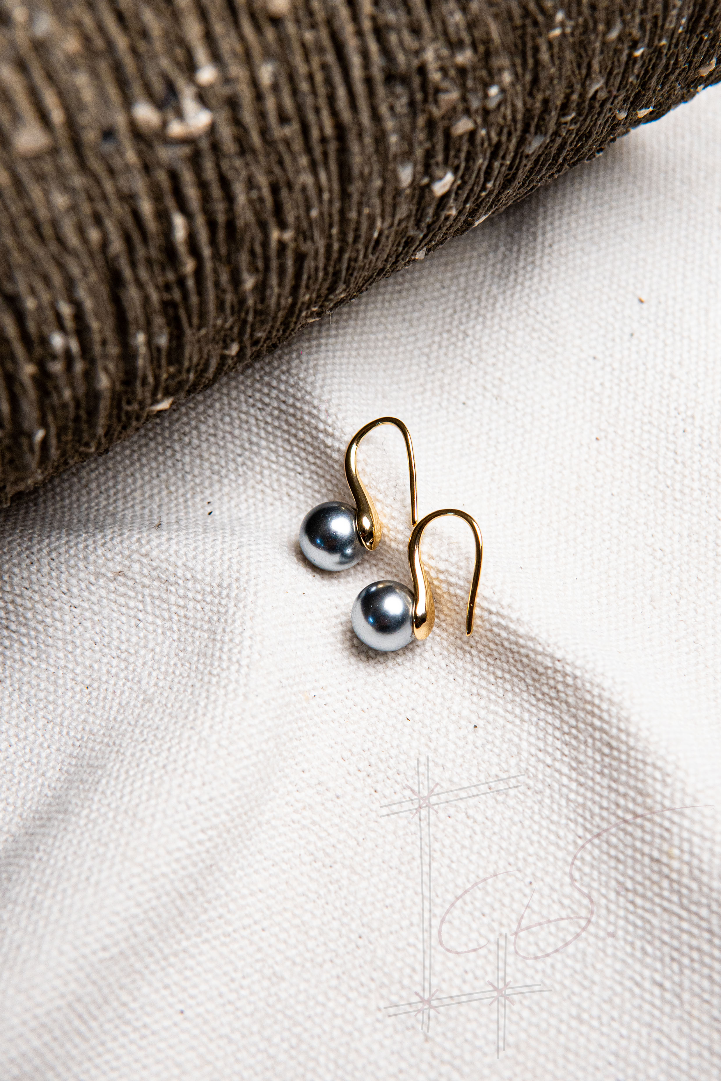 Aurelle Pearl Earrings