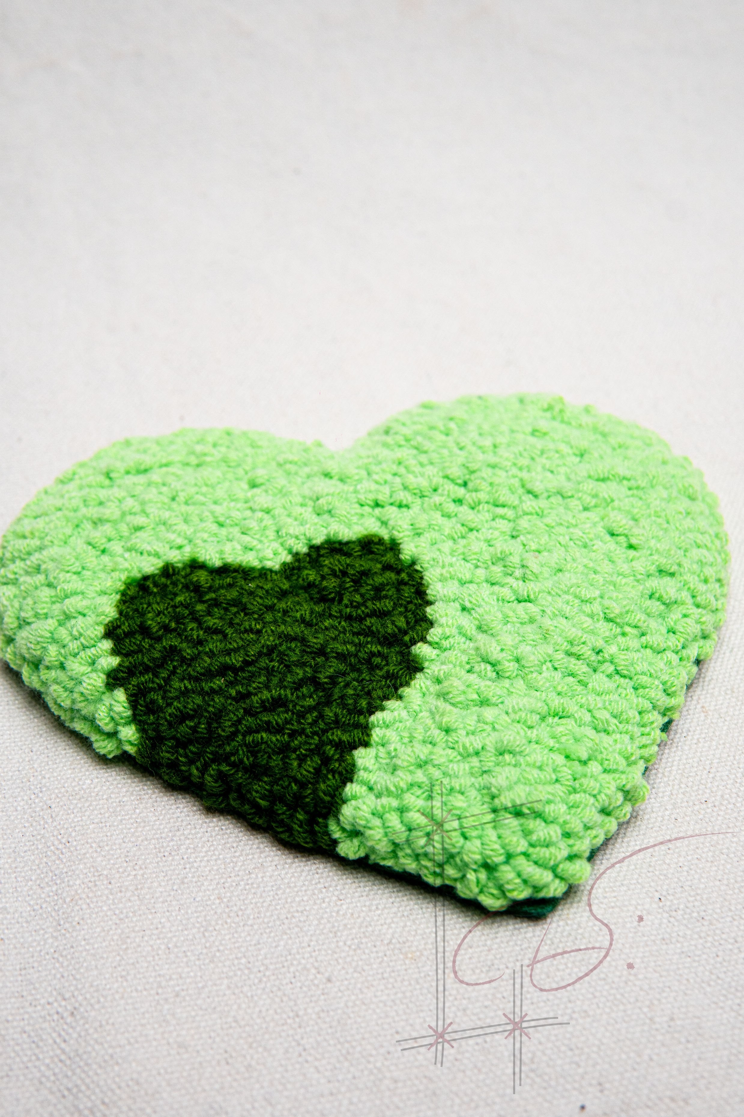 A Flower Heart Coaster V.1