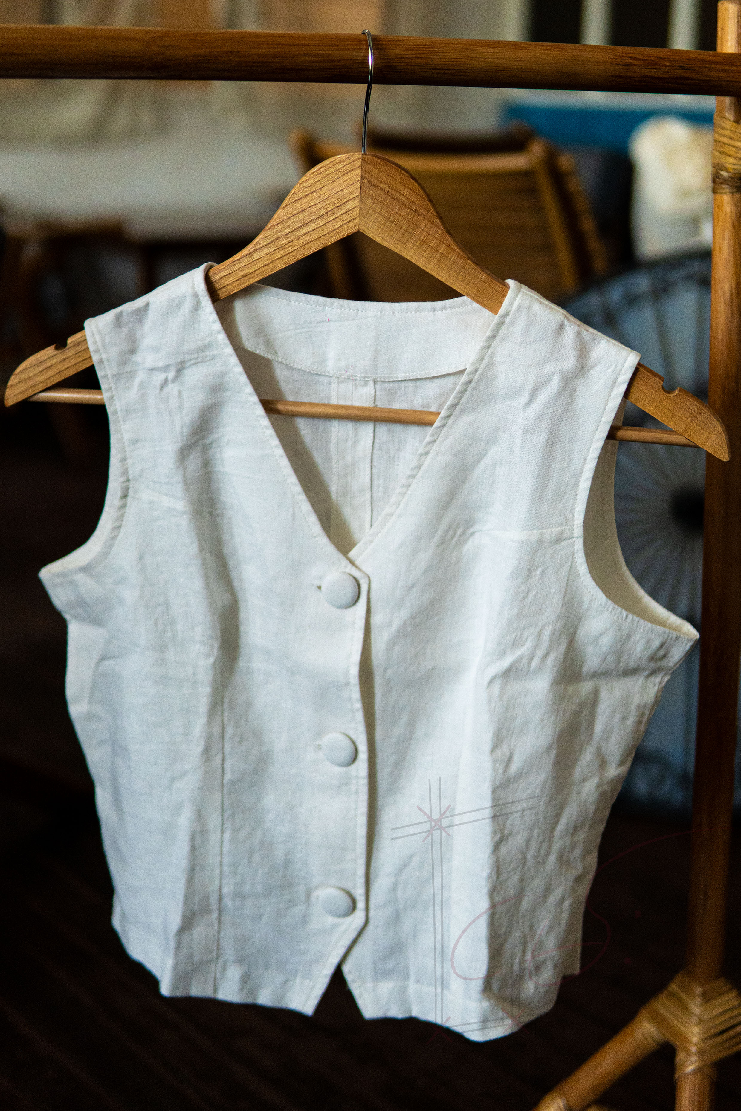 Sleeveless Vest
