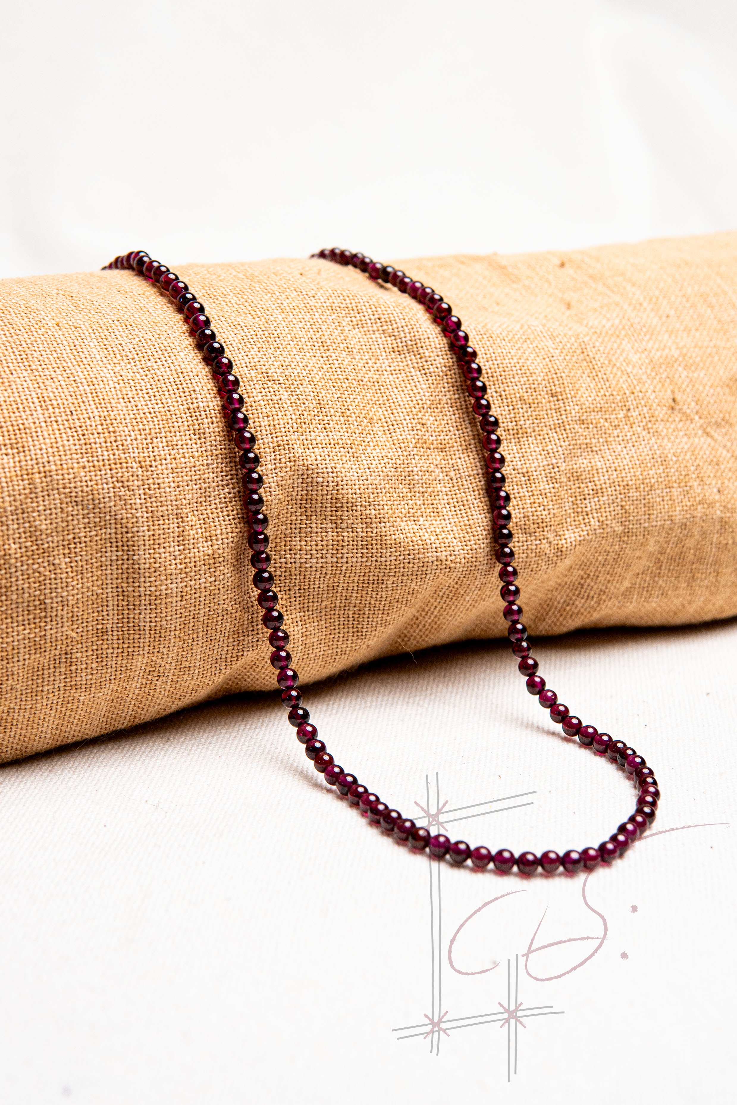 Garnet Jewellery Necklace