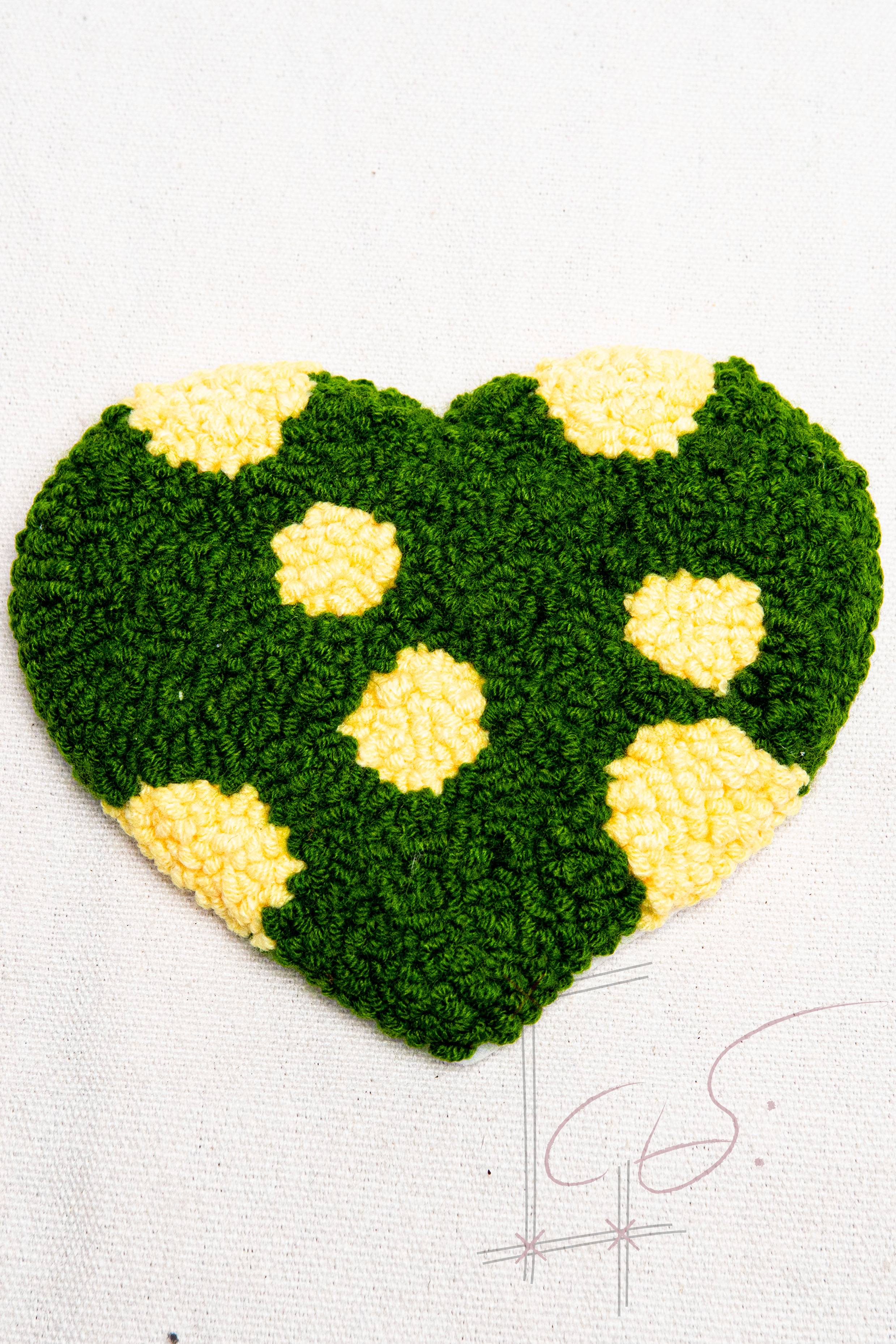A Flower Heart Coaster V.2